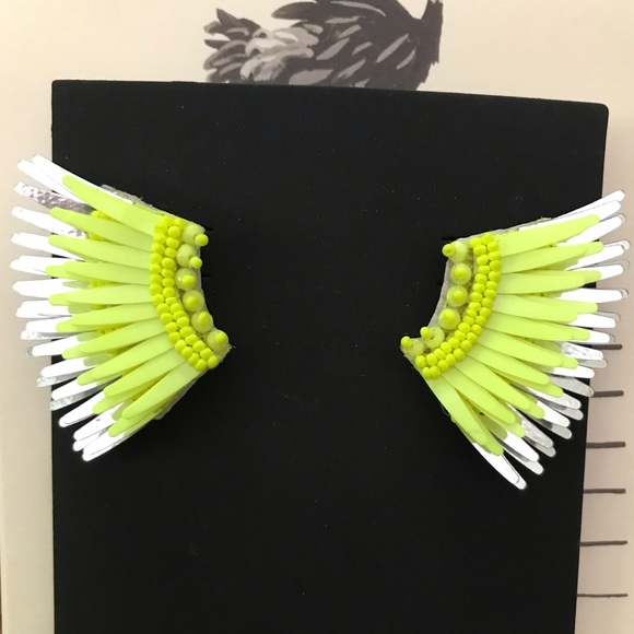 Mignonne Gavigan mini Madeline yellow earrings NWT - Picture 4 of 4